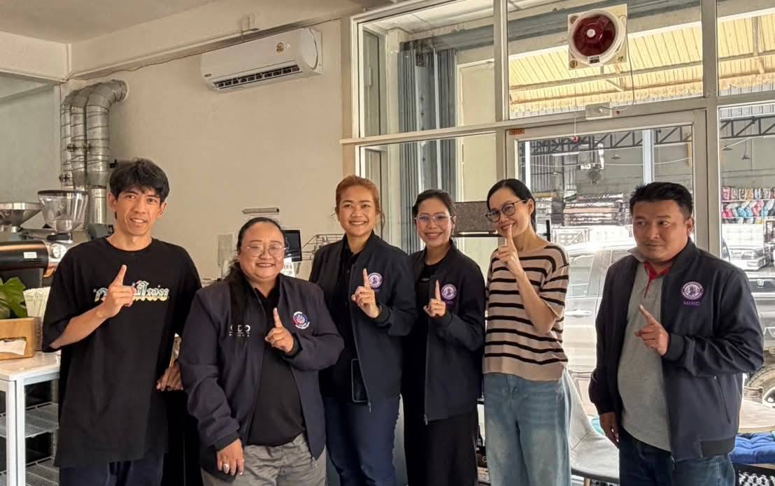 พช.เมืองยะลา ลงพื้นที่ให้คำปรึกษาและแนะนำการลงทะเบียนผู้ผลิต ผู้ประกอบการ OTOP รายใหม่