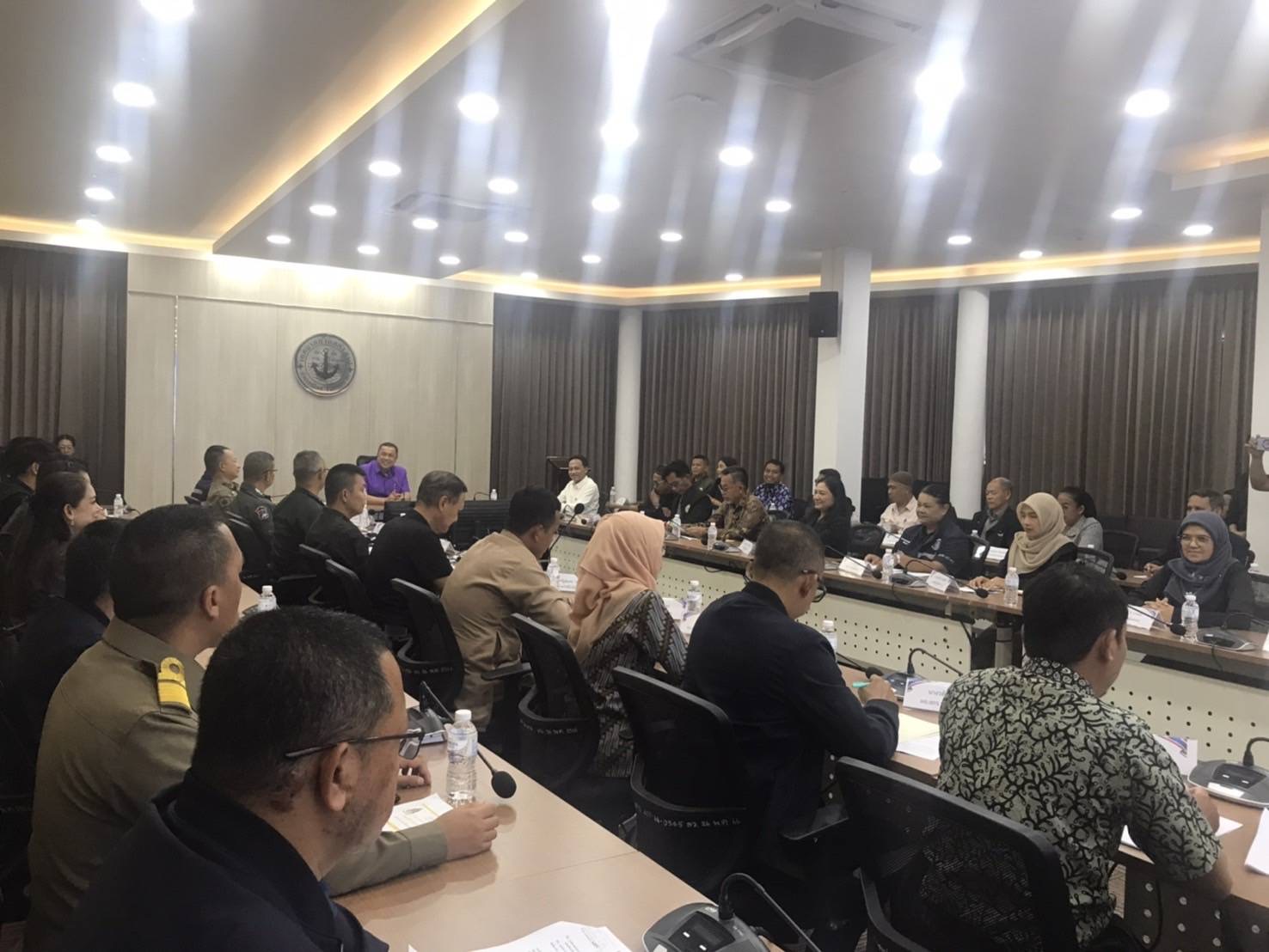 พช.เมืองยะลา ร่วมประชุมหัวหน้าส่วนราชการอำเภอเมืองยะลาสัญจร 